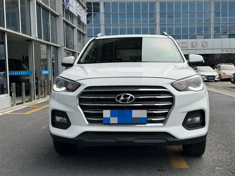 Hyundai ix35 2.0 L Auto 2 WD Brave · Smooth Enjoyment CN-VI