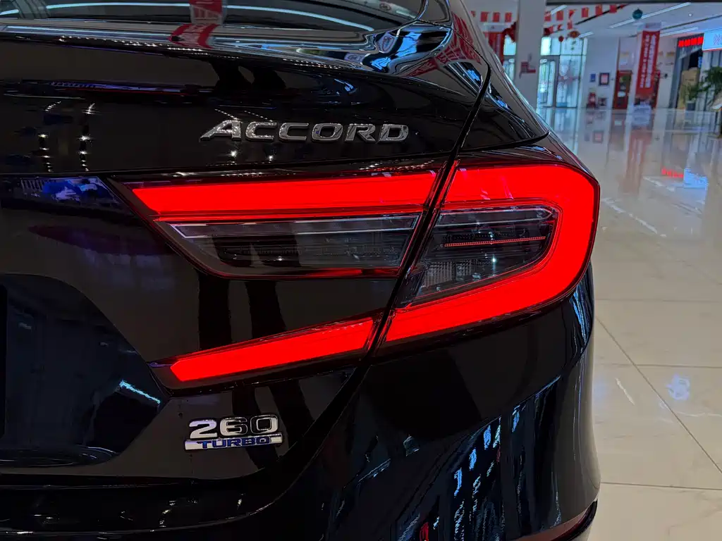 Accord 260 TURBO Luxury