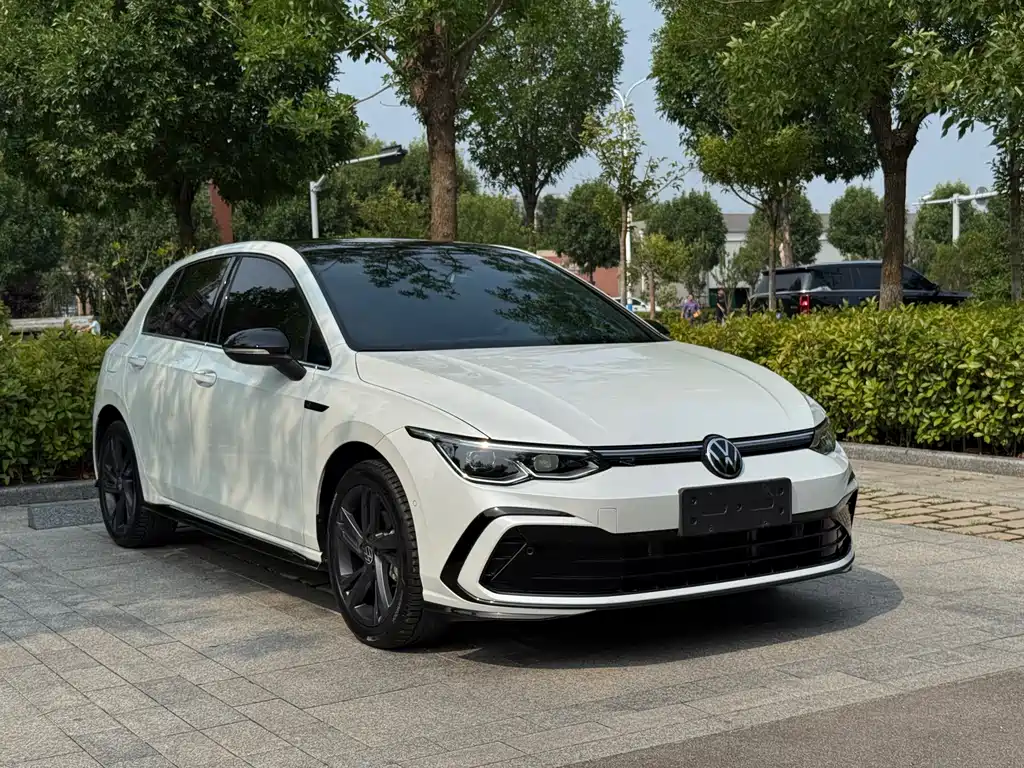 Golf Facelift 280 TSI DSG R-Line