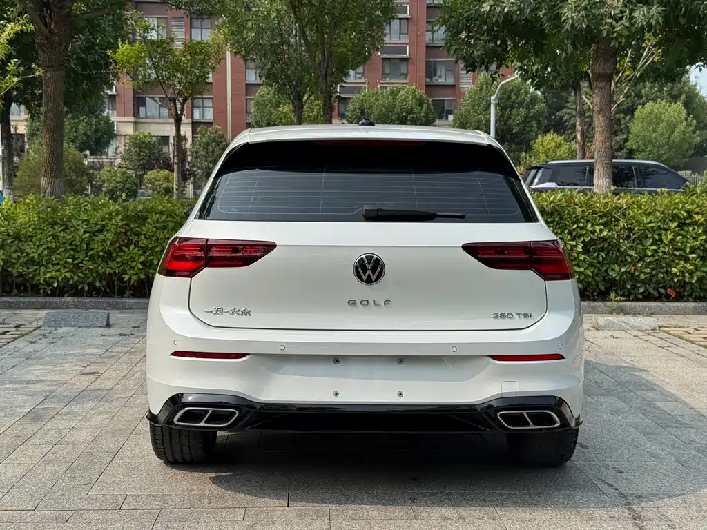 Golf Facelift 280 TSI DSG R-Line