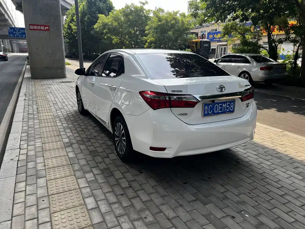 Corolla 1.2 T S-CVT GL Smart Enjoyment