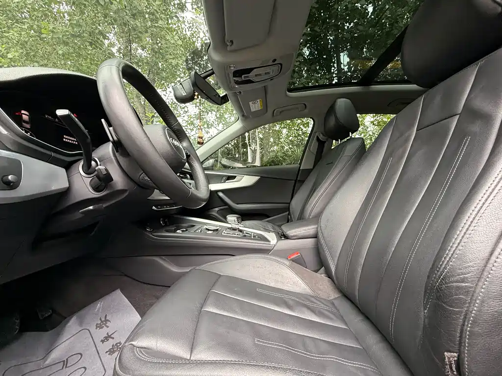 Audi A4 L 30 Anniversary 40 TFSI Fashion