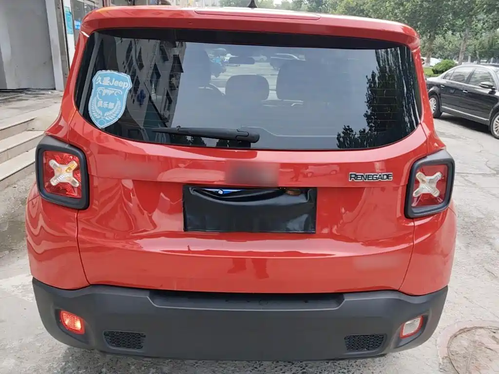 Renegade 1.4 T Auto Kinetic