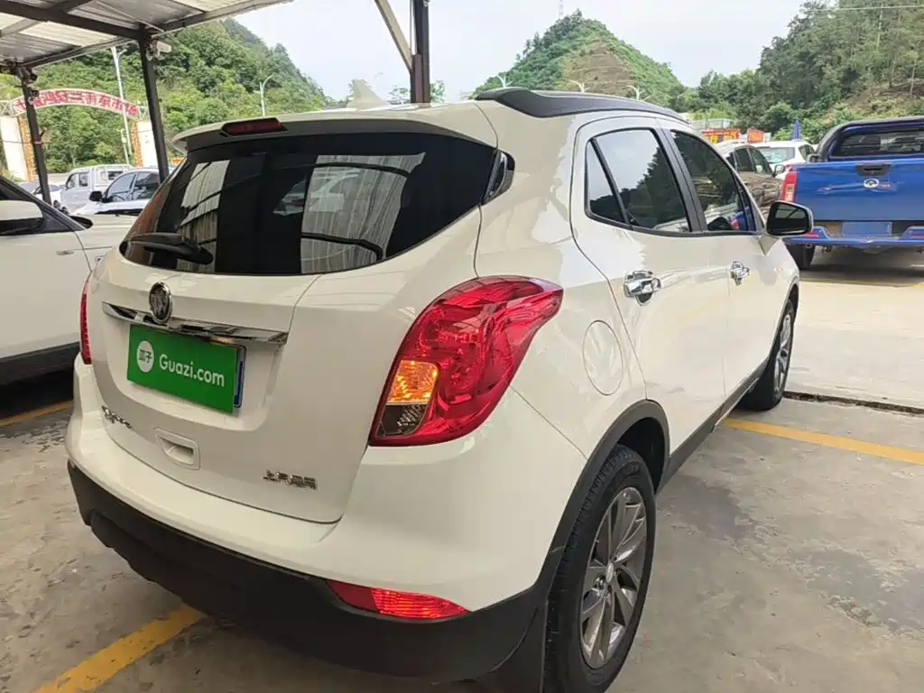 Encore 18 T Auto 2 WD Urban Leading