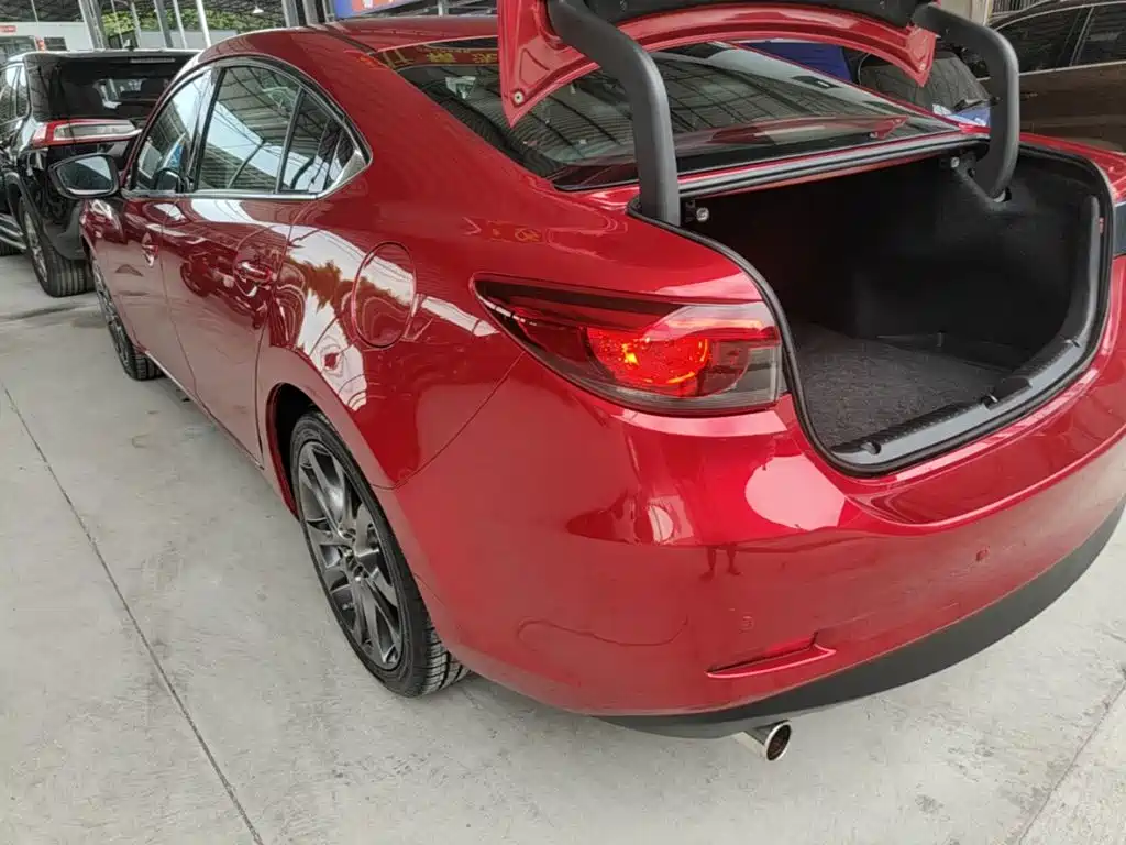 Atenza 2.5 L Blue Sky Sport CN-V