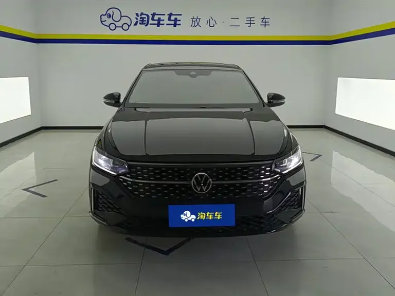 Volkswagen Lavida 300 TSI DSG Starry Sky Manyi