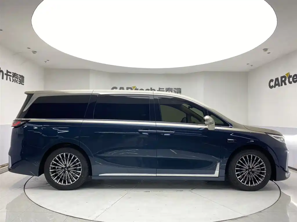 Voyah Dreamer PHEV Qiankun Ultra