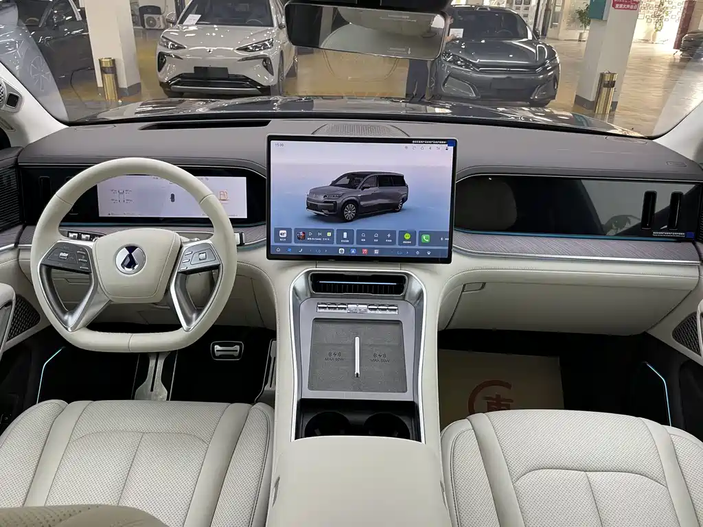 Denza N9 Flagship
