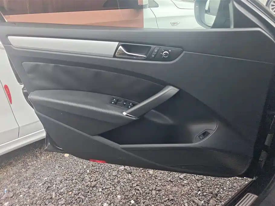 Passat 1.8 TSI DSG Honored
