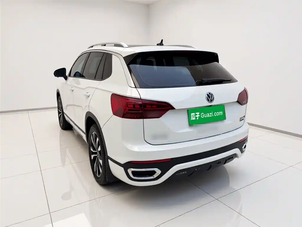 Tayron 380 TSI 4 WD R-Line Connected