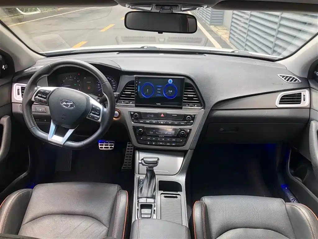 Sonata 1.6 T GLX Leading