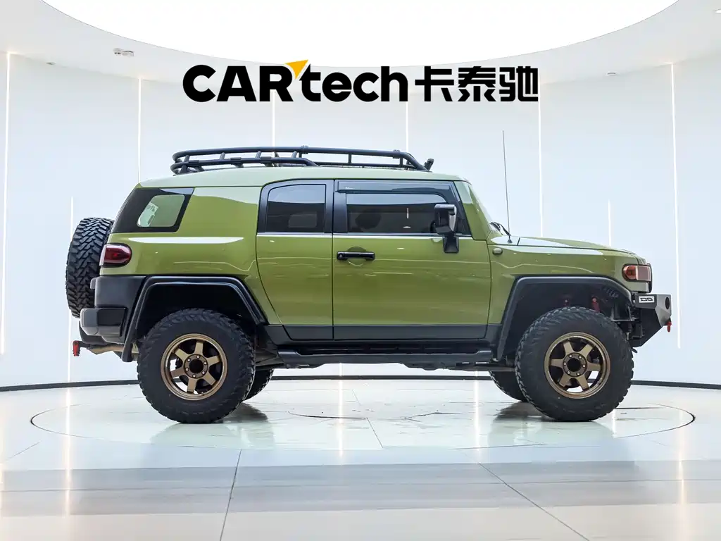 FJ Cruiser 4.0 L Middle East