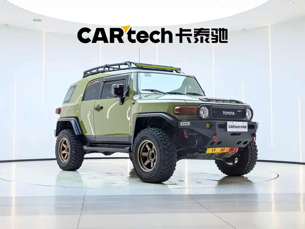 FJ Cruiser 4.0 L Middle East