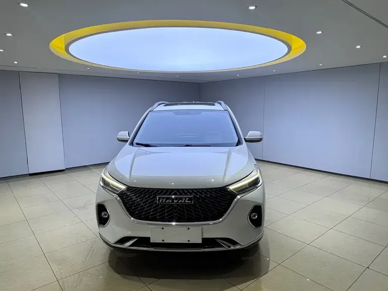 Haval M6 PLUS 1.5 T DCT Luxury Connected