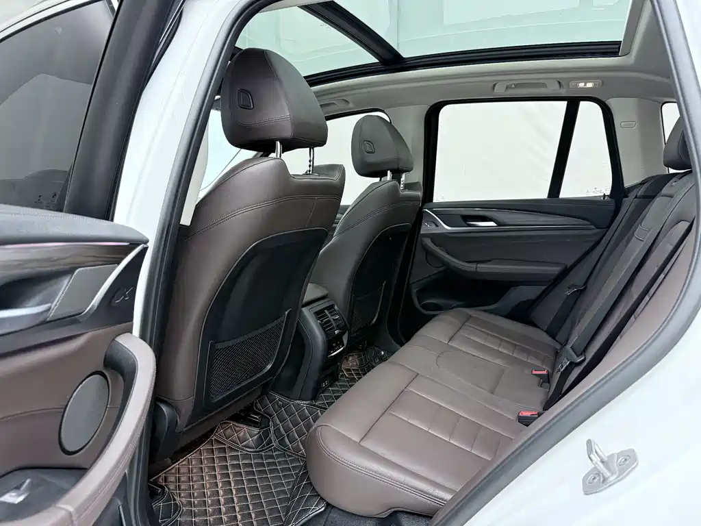 BMW X3 xDrive28 i M Sport Package