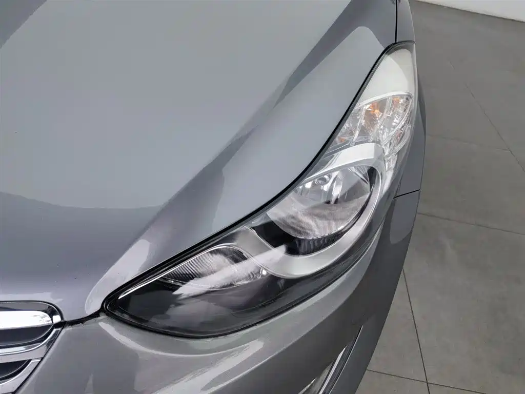 Elantra Langdong 1.6 L Auto Distinguished