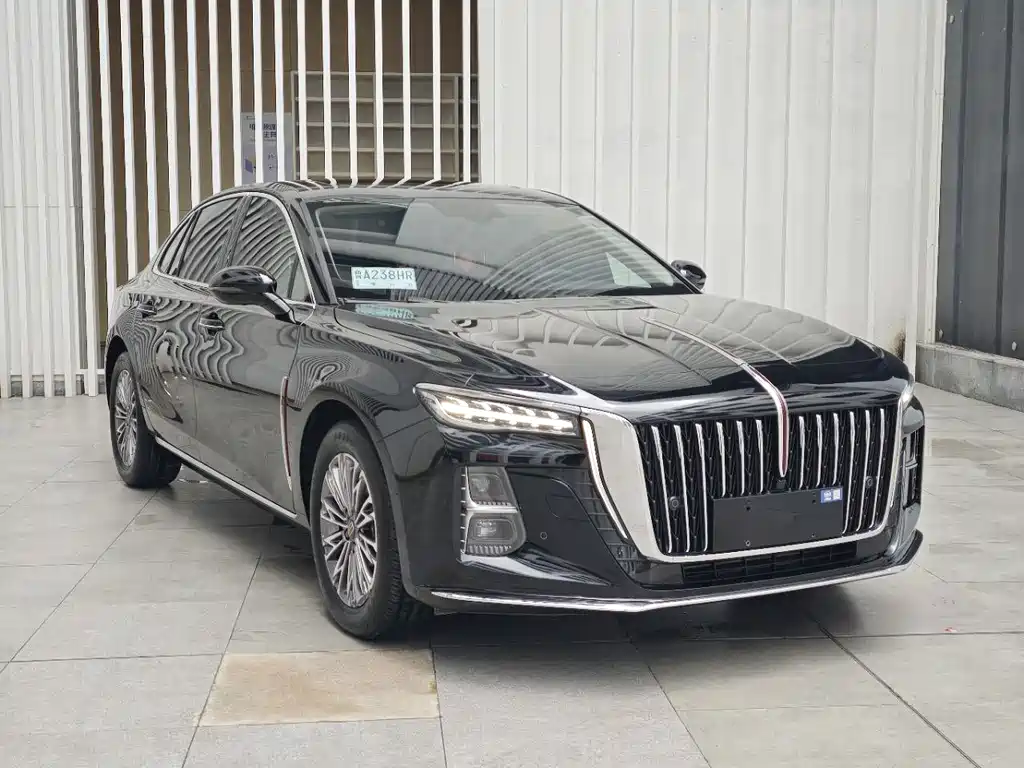Hongqi H5 1.5 T DCT Connected Flagship Charm