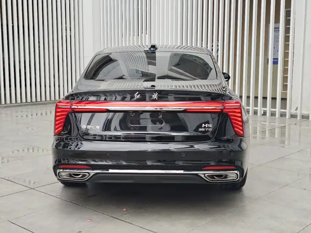 Hongqi H5 1.5 T DCT Connected Flagship Charm