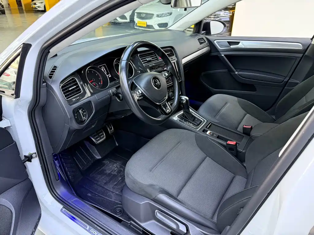 Golf 280 TSI DSG Comfort CN-VI