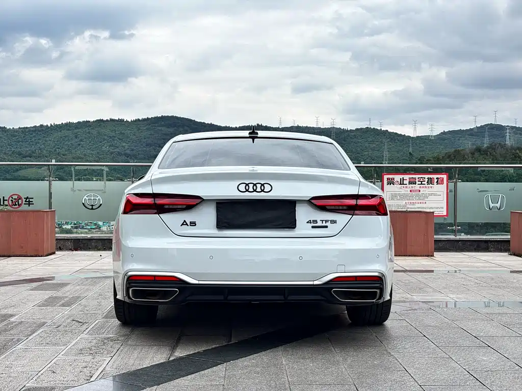 Audi A5 (Import) 奥迪A5(进口) 2021款 Coupe 40 TFSI 时尚动感型