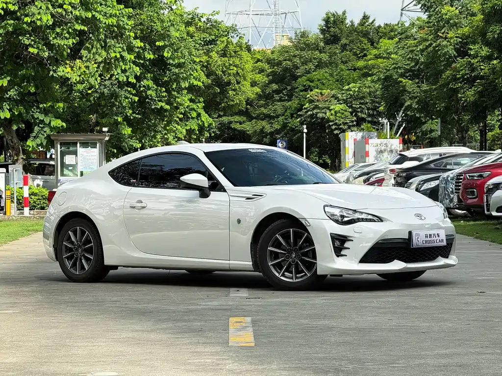 Toyota 86 2.0 L Manual Luxury