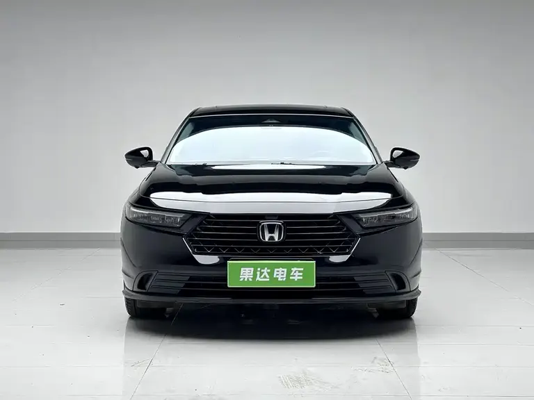 Honda Accord 260 TURBO Luxury
