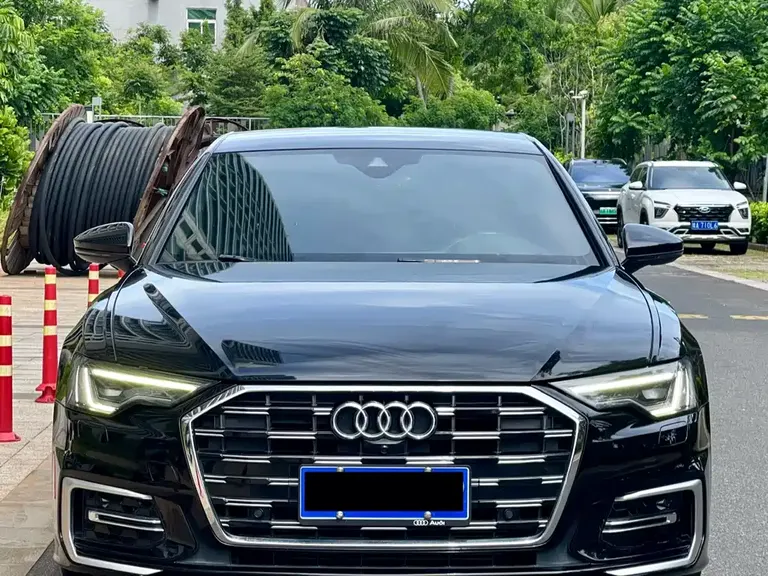 Audi A6 L 45 TFSI quattro Select Dynamic