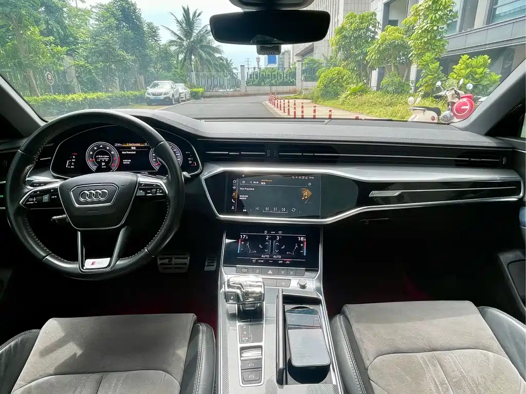 Audi A6 L 45 TFSI quattro Select Dynamic