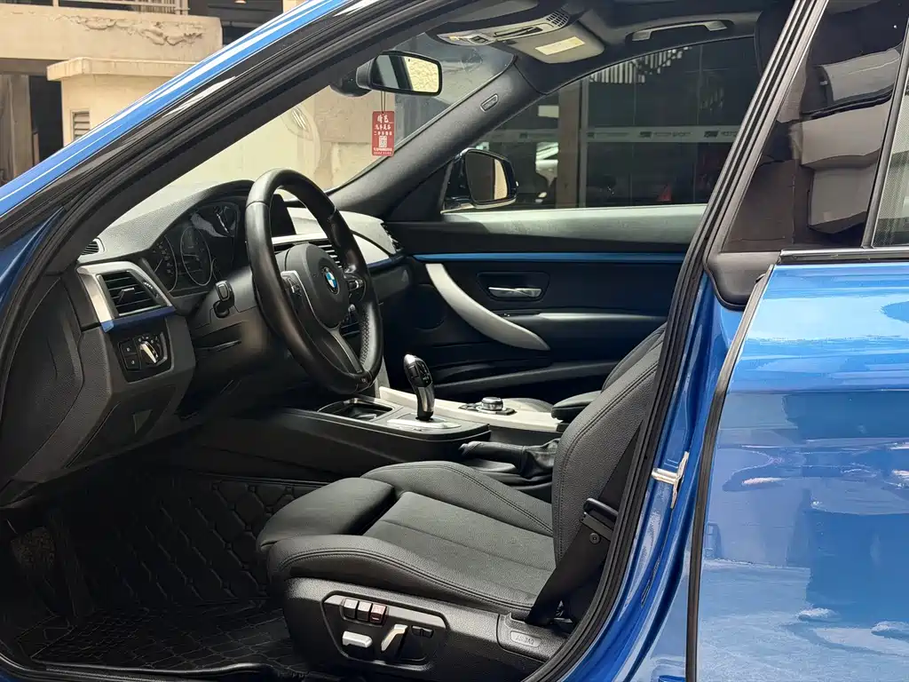 BMW 3 Series GT 320 i M Sport