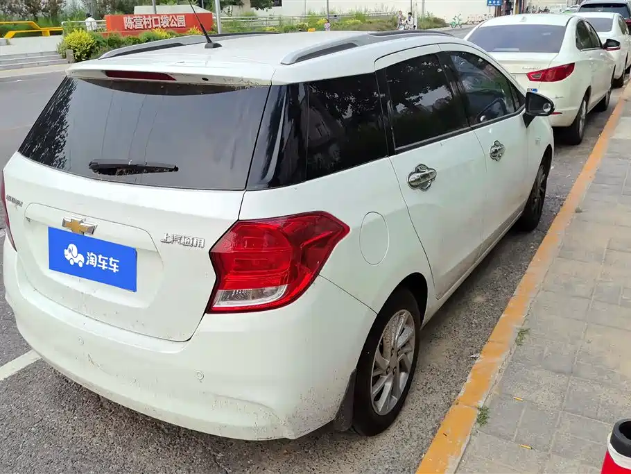 Lova RV 1.5 L Auto