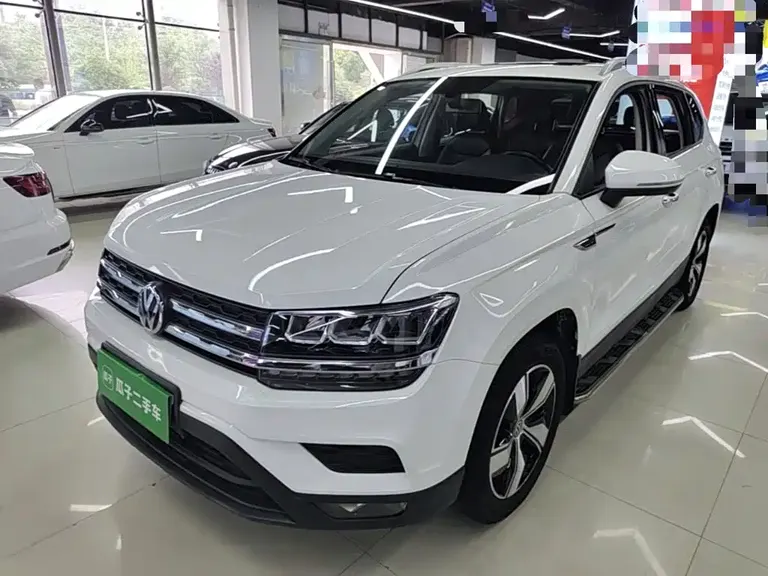 Volkswagen Tharu 280 TSI 2 WD Comfort CN-VI