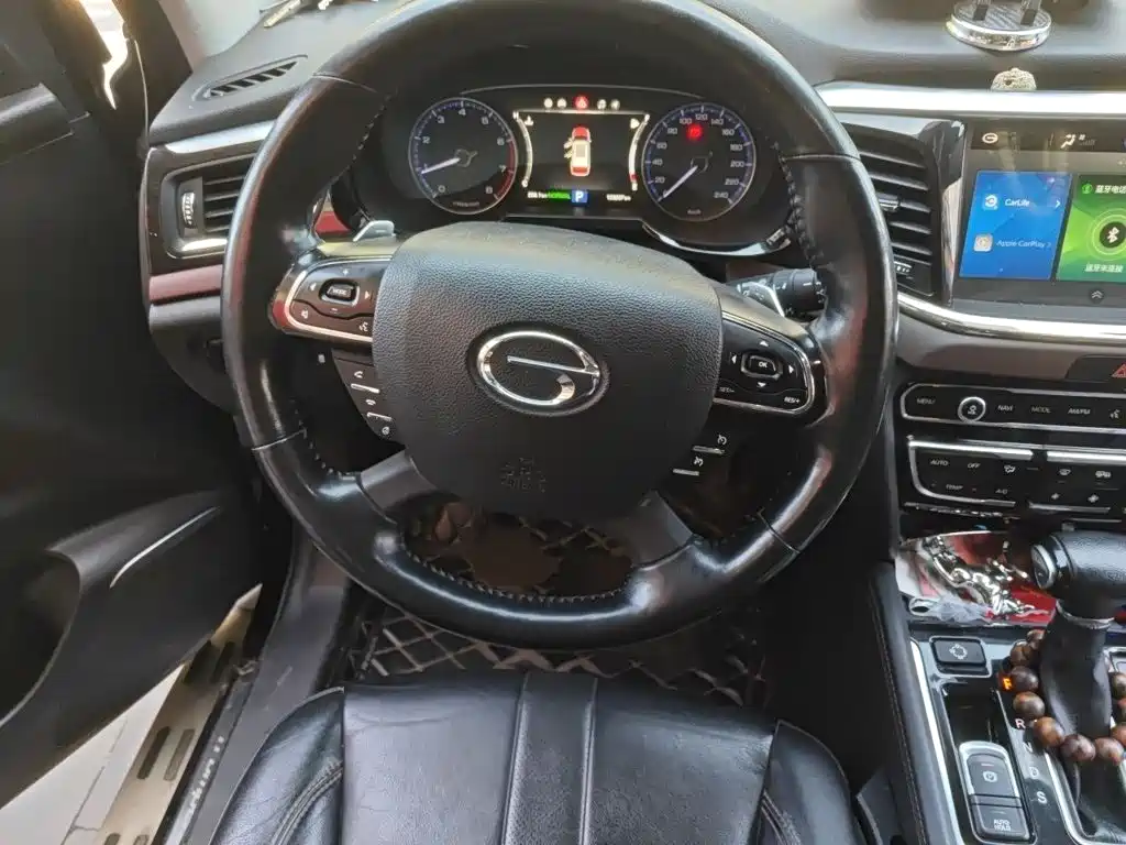 GAC Trumpchi GS8 320 T 2 WD Luxury Connected (7-seat)