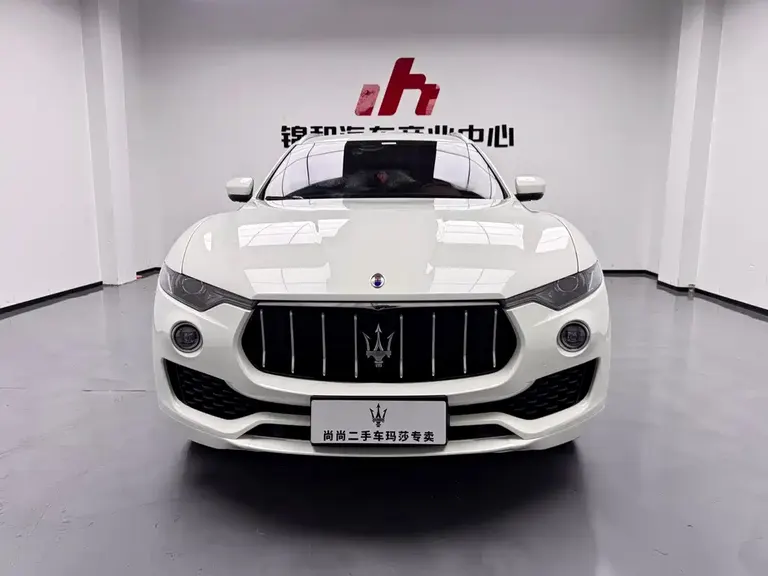 Maserati Levante 3.0 T Standard