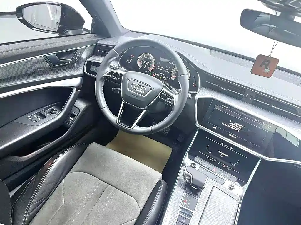 Audi A6 L 40 TFSI Luxury Dynamic