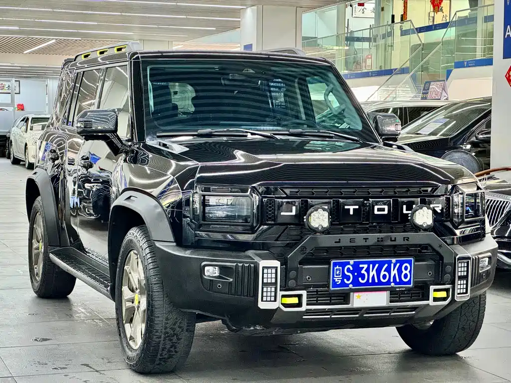 Jetour Traveller 2.0 T 4 WD Cross PRO
