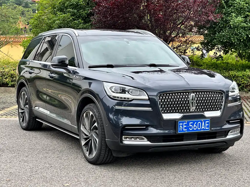 Aviator 3.0 T V6 4 WD Executive