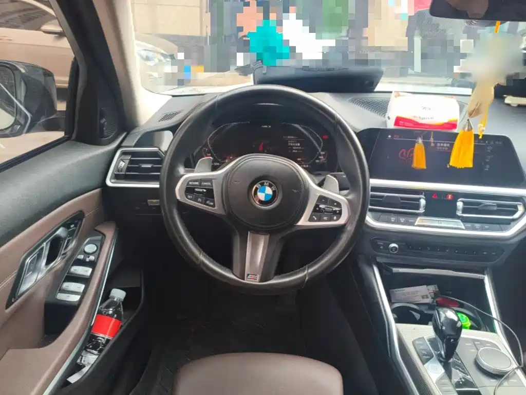 BMW 3 Series Facelift 325 Li M Sport Night Package
