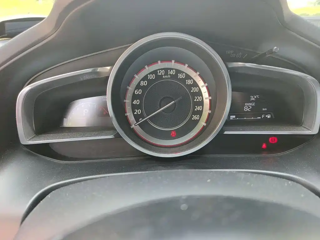 Mazda 3 Axela Sedan 1.5 L Auto Comfort