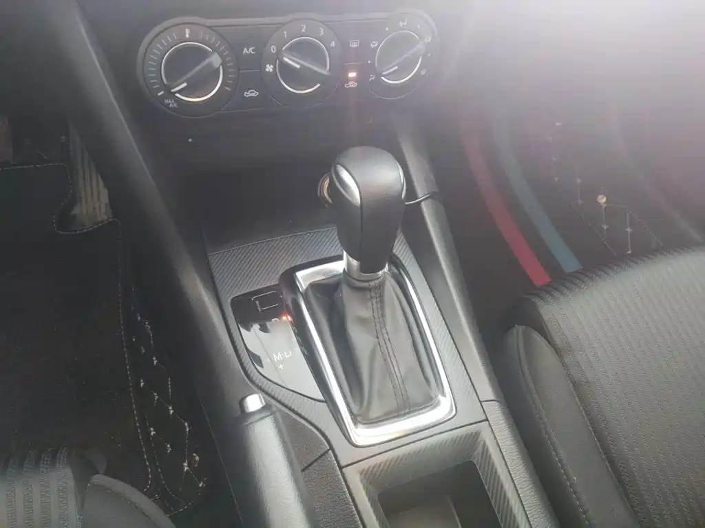 Mazda 3 Axela Sedan 1.5 L Auto Comfort