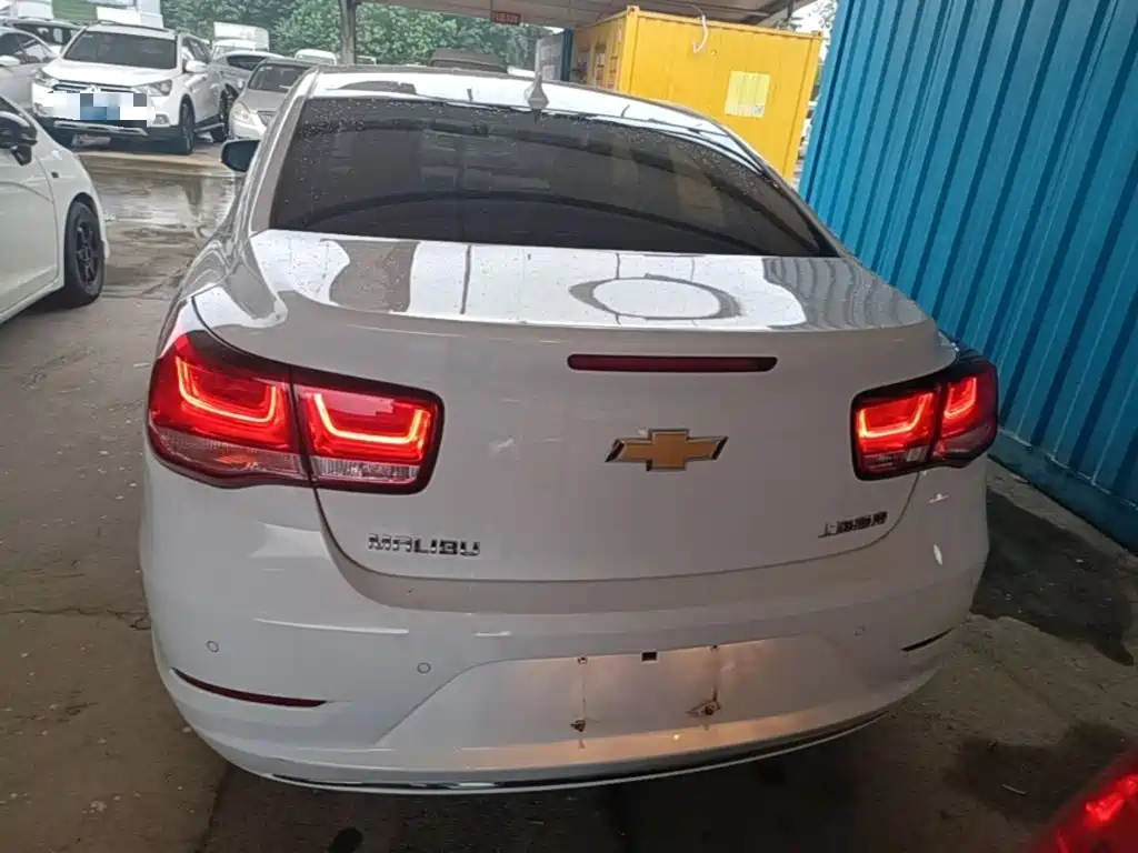 Malibu 2.0 L Auto Luxury