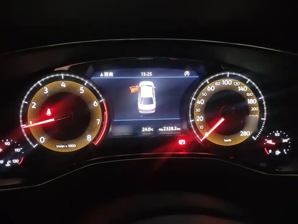 Phideon 380 TSI Luxury
