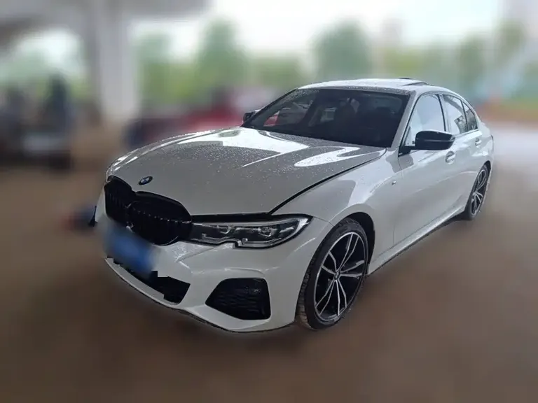 BMW 3 Series 330 i M Sport Night Package
