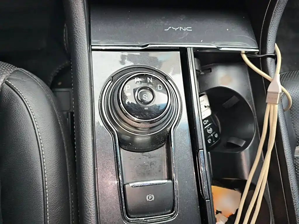 Taurus EcoBoost 245 Luxury