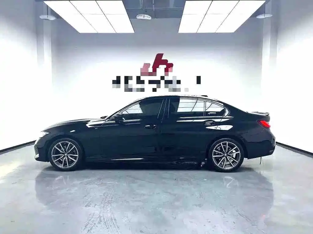 BMW 3 Series 325 Li M Sport Package