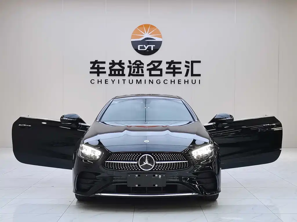 Mercedes-Benz E-Class (Import) E 260 Coupe