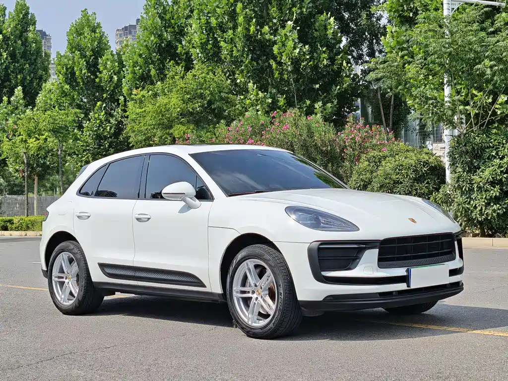 Macan Macan 2.0 T