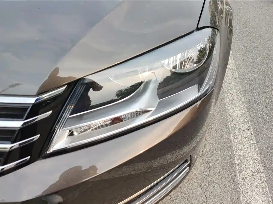 Magotan (Import) Wagon 2.0 TSI Comfort