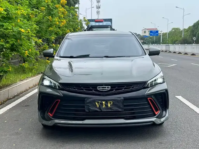 Geely Binrui Binrui COOL 1.5 T DCT Lightning