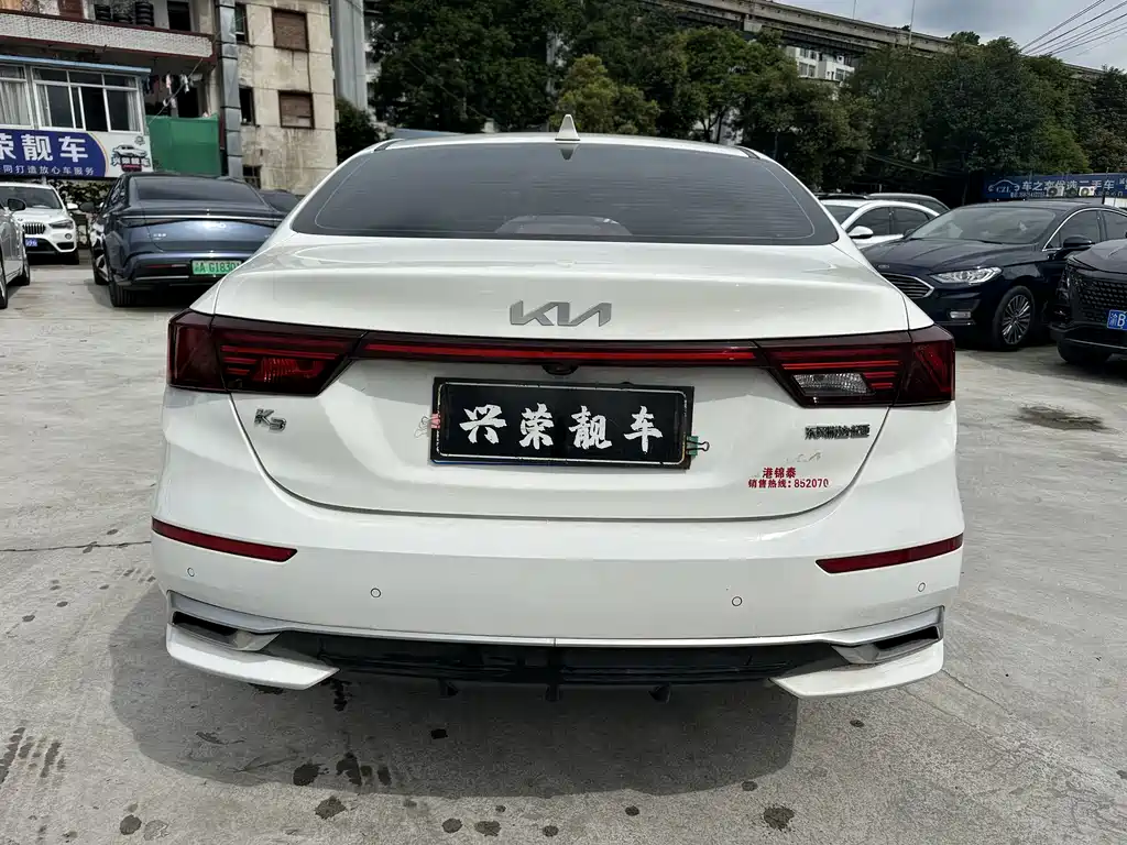Kia K3 1.5 L CVT Fashion