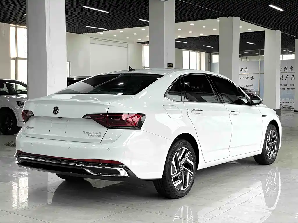 Sagitar 280 TSI DSG Transcend Lite